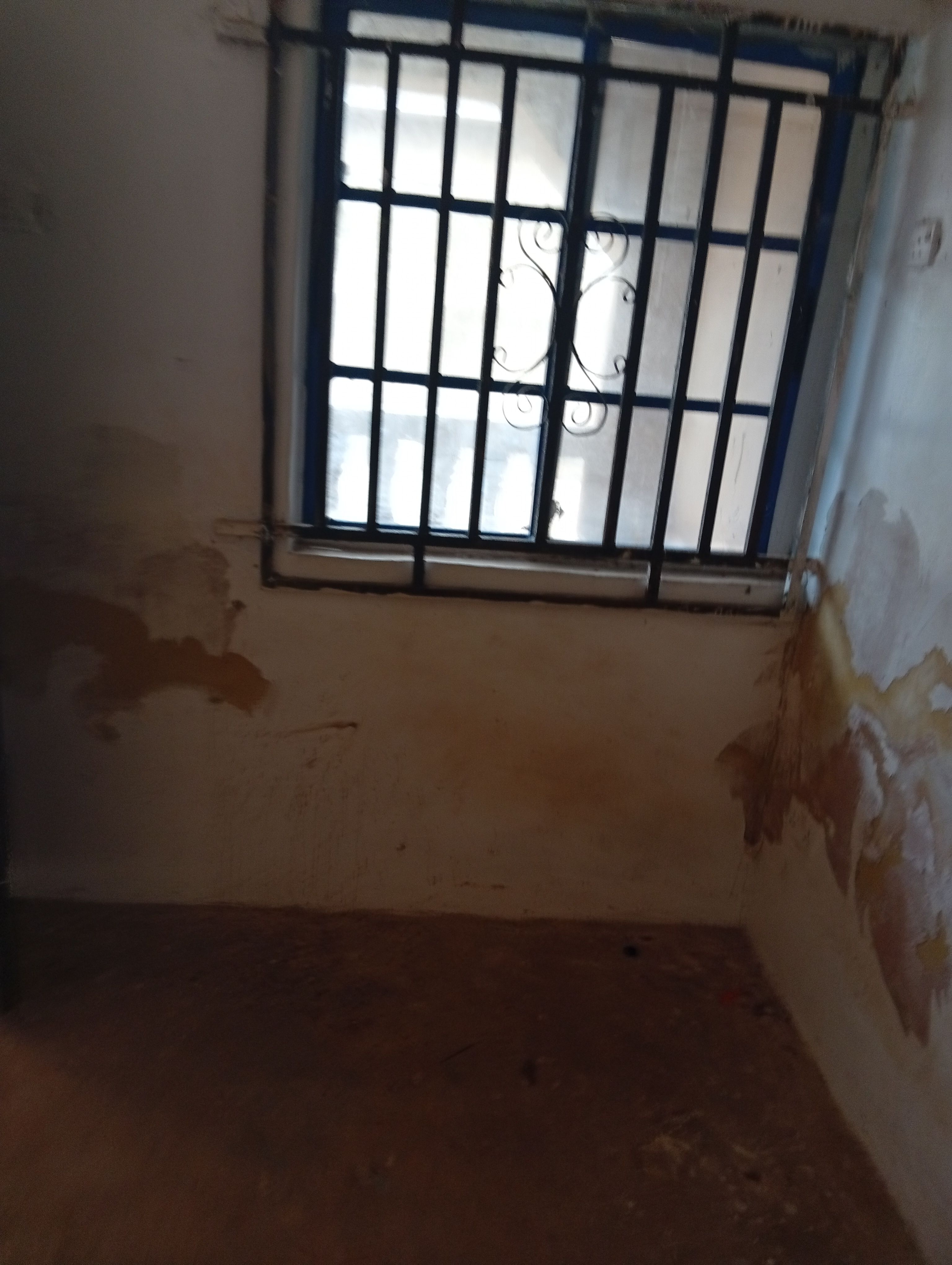 Room and Parlour Self Contained in Ayegbami image 2