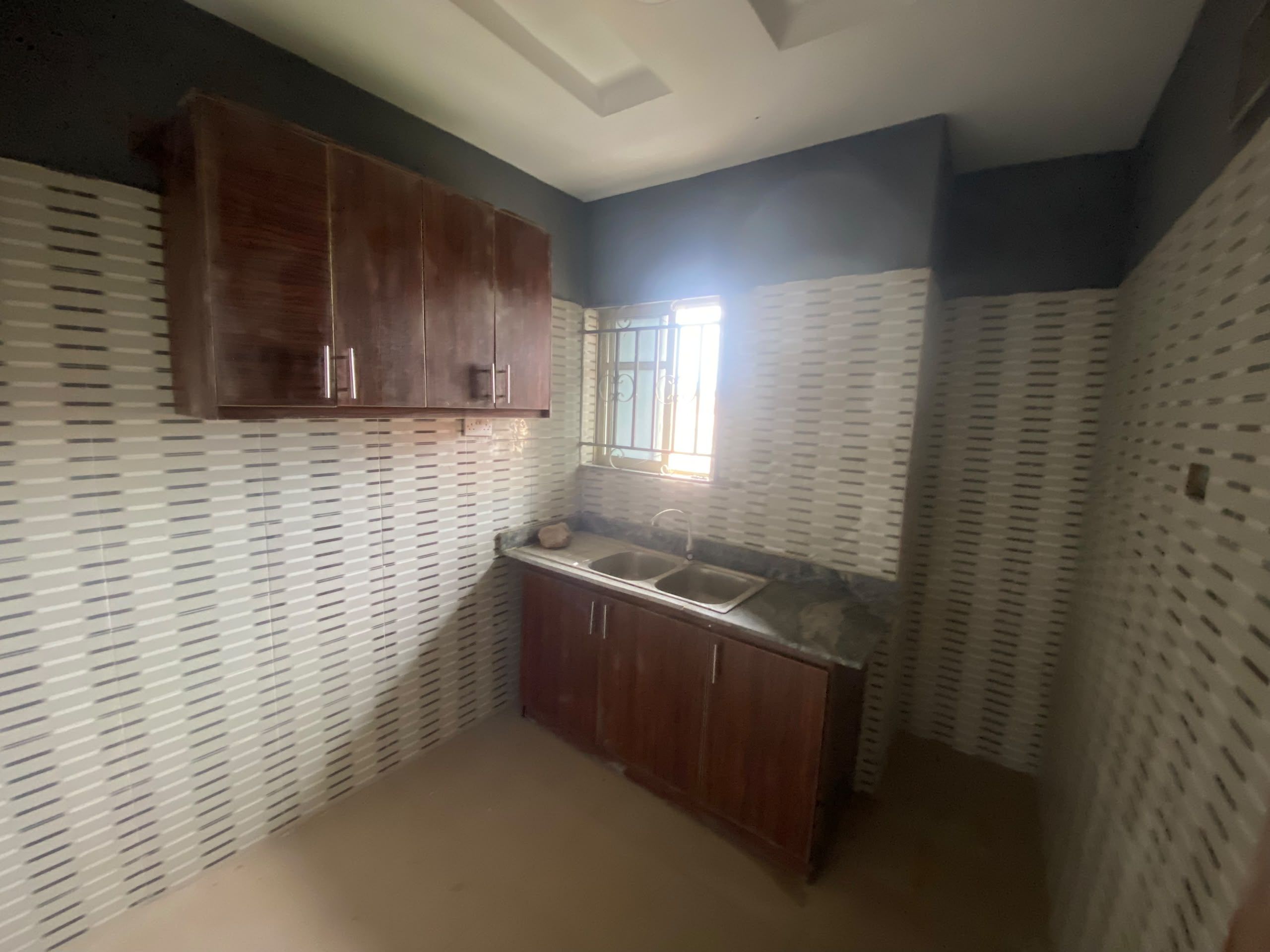 Room and Parlour Self Contained in Ayepe Road image 3