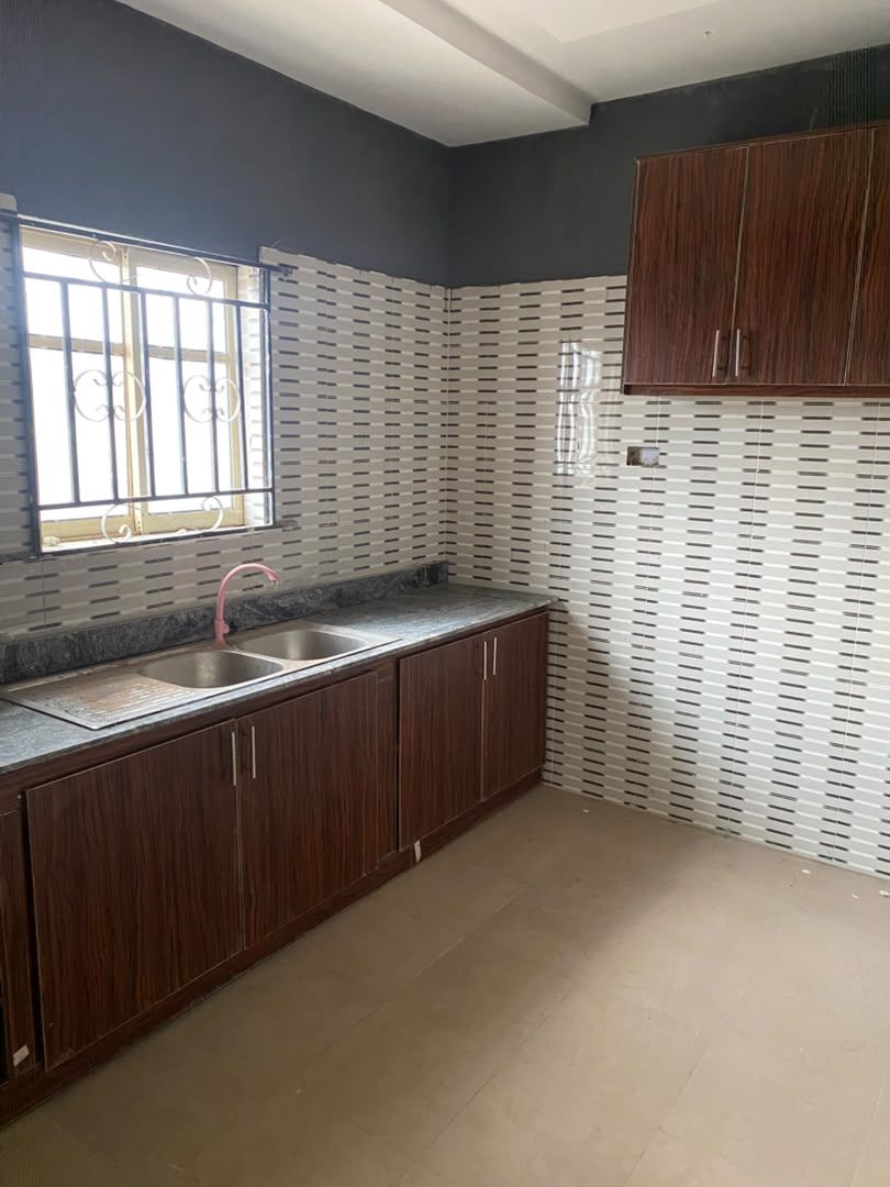 Room and Parlour Self Contained in Ayepe Road image 4