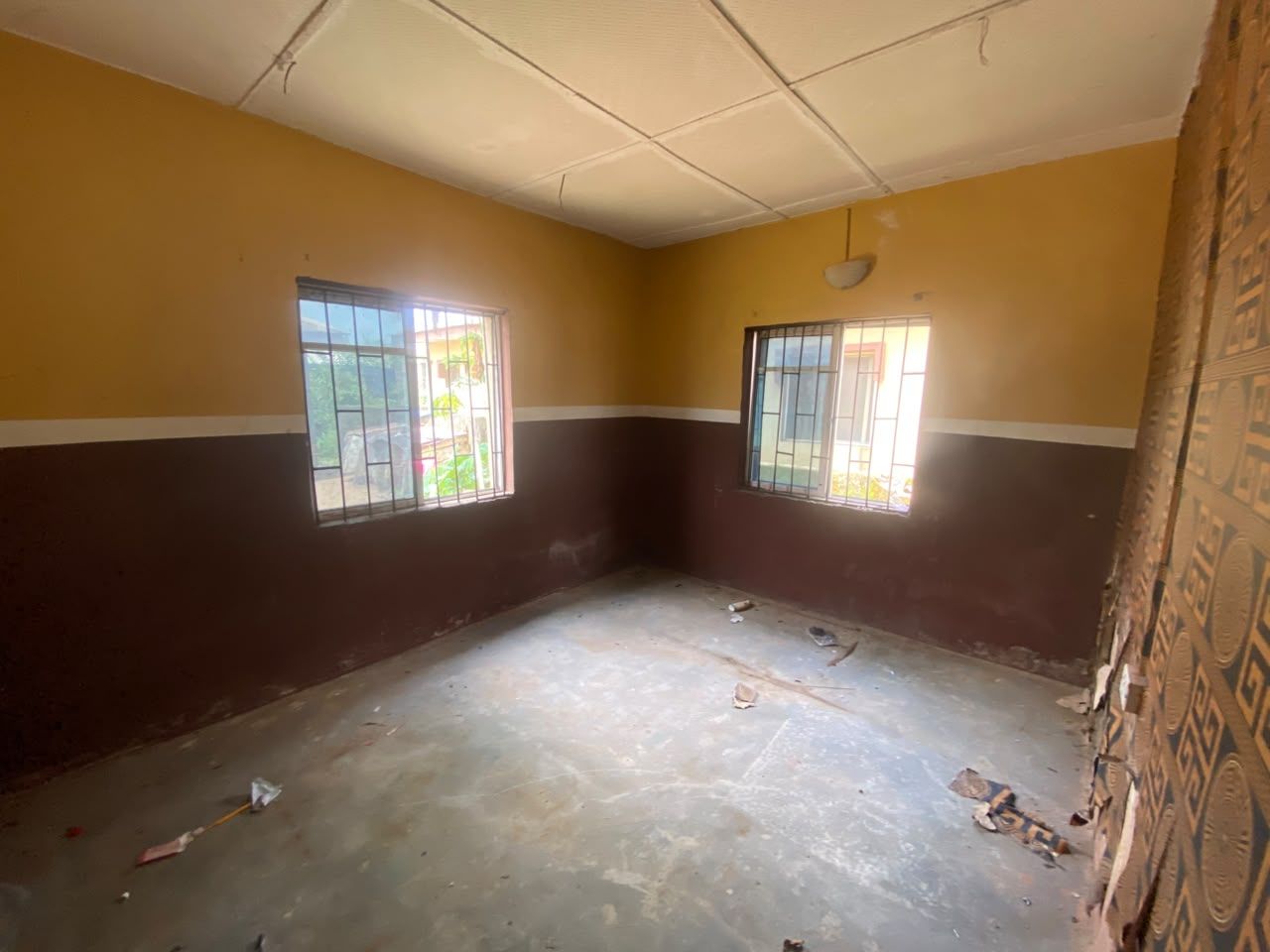 Room and Parlour Self Contained in Ayepe Road image 2