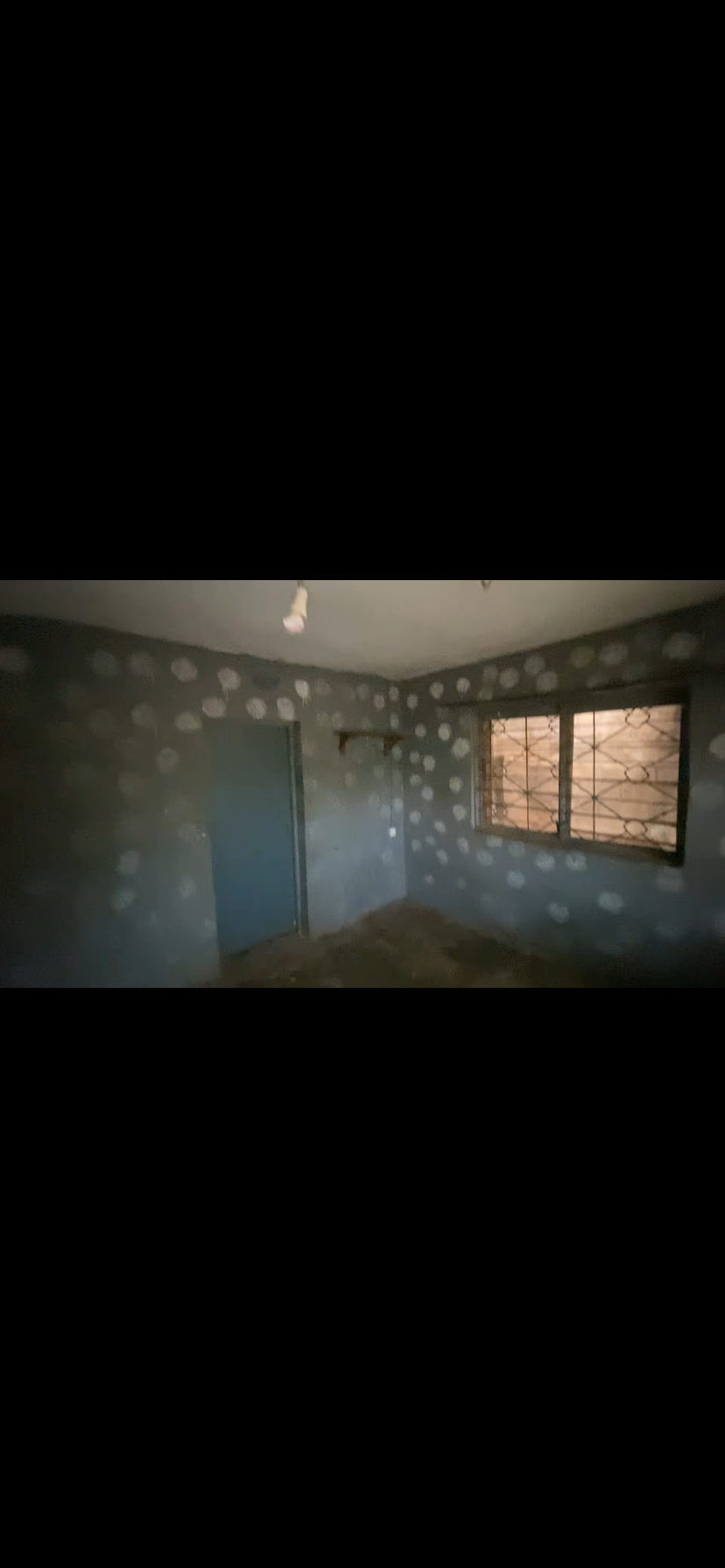 Single Room (Face Me I Face You) in Ayegbami
